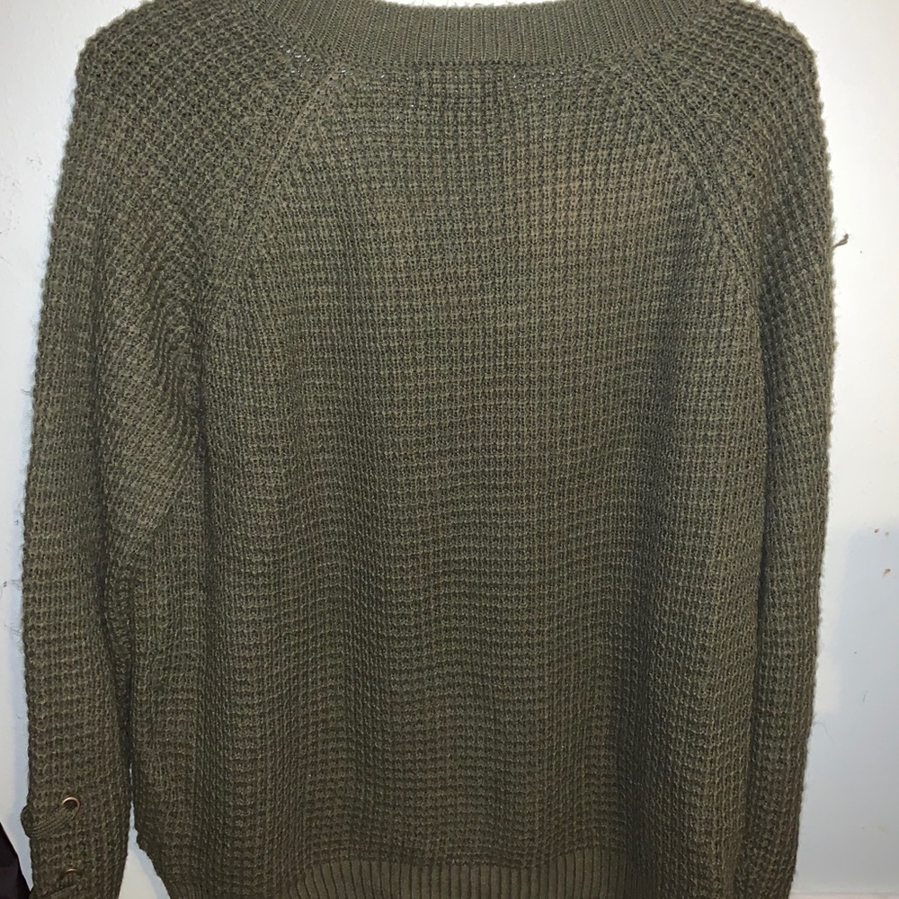 Sweater - Picture 3 of 3
